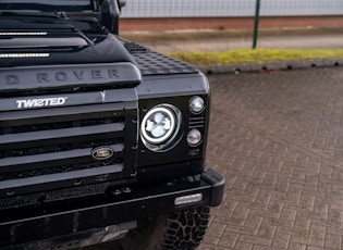 2012 LAND ROVER DEFENDER 110 XS 'TWISTED P10'