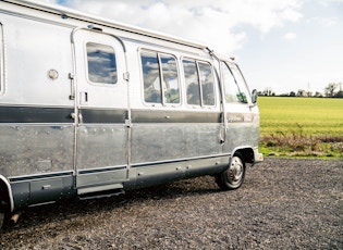 1984 CHEVROLET AIRSTREAM 270 EXCELLA 