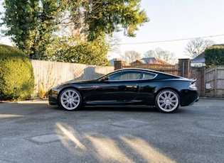 2009 ASTON MARTIN DBS - MANUAL