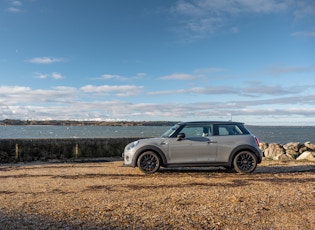 2018 MINI COOPER - 19,503 MILES