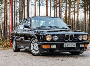 1988 BMW (E28) M5