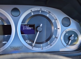 2013 ASTON MARTIN V8 VANTAGE ROADSTER - MANUAL - 21,999 MILES