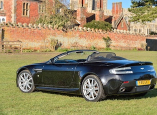 2013 ASTON MARTIN V8 VANTAGE ROADSTER - MANUAL - 21,999 MILES