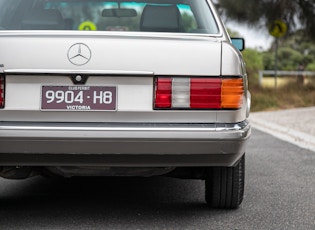 1986 MERCEDES-BENZ (W126) 560 SEL 