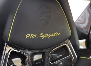 2015 PORSCHE 918 SPYDER