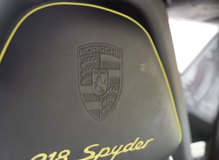 2015 PORSCHE 918 SPYDER