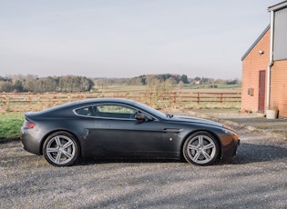 2008 ASTON MARTIN V8 VANTAGE - MANUAL