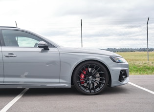 2020 AUDI RS4 AVANT