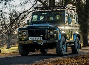 2014 LAND ROVER DEFENDER 90 XS 'TWISTED' - 25,414 MILES