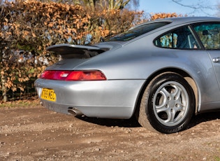 1995 PORSCHE 911 (993) CARRERA 4 - MANUAL