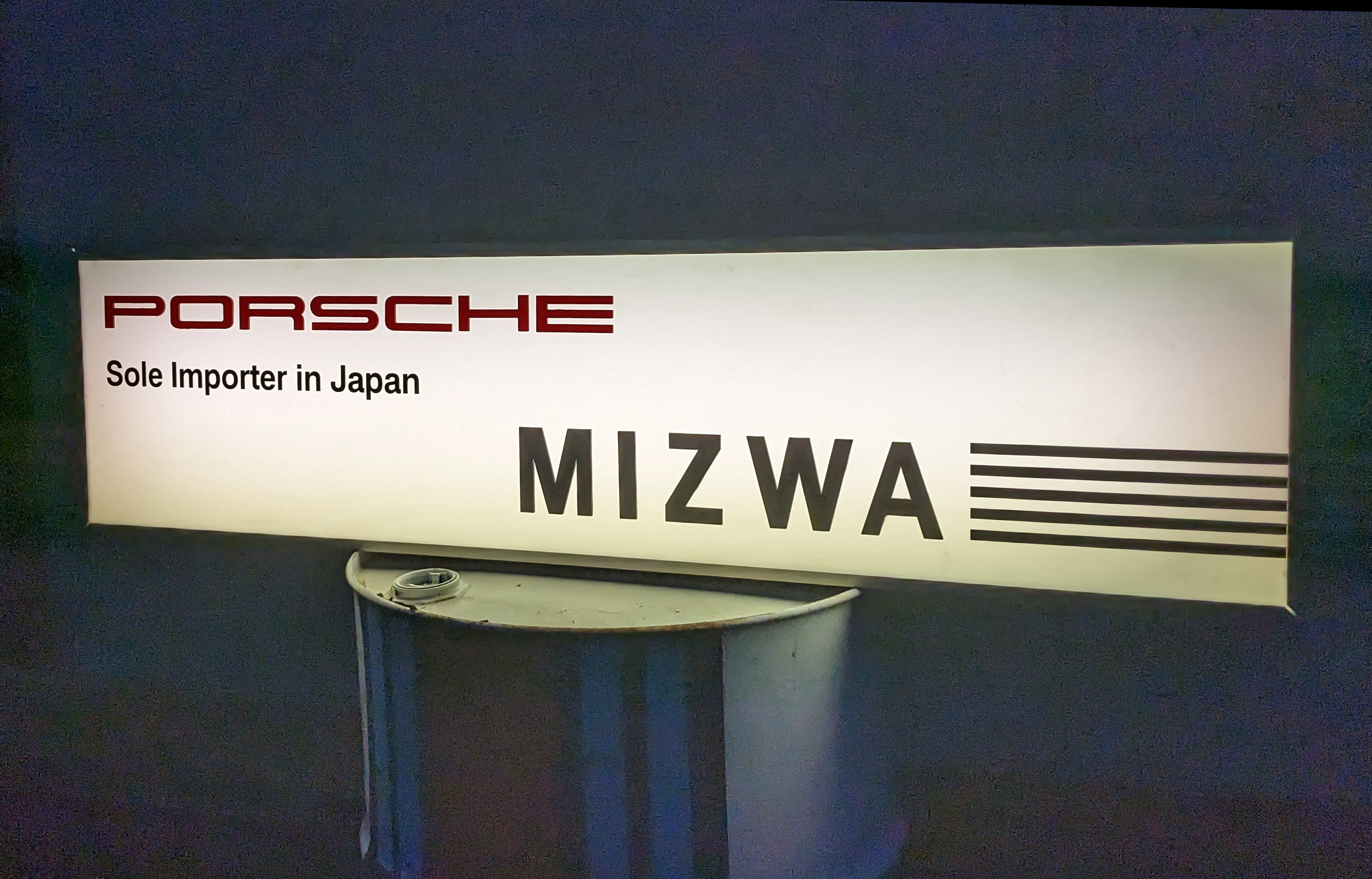 PORSCHE MIZWA ILLUMINATED SIGN for sale by auction in
