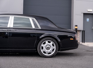 2005 ROLLS-ROYCE PHANTOM - 27,291 MILES