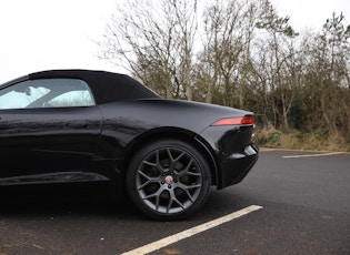 2015 JAGUAR F-TYPE V6 CONVERTIBLE - 21,777 MILES