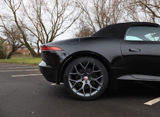 2015 JAGUAR F-TYPE V6 CONVERTIBLE - 21,777 MILES