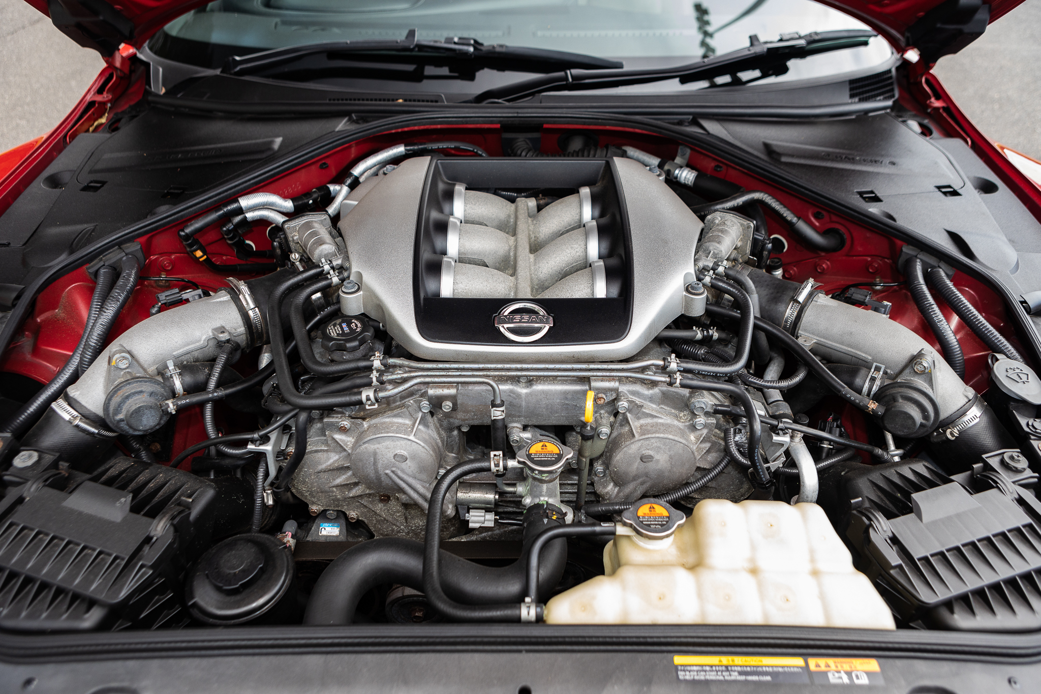 CUNEA 5台 R35 CUNEA 5台 R35 The mature R35, the 2017 Nissan GT-R model has