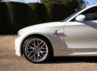 2011 BMW 1M COUPE