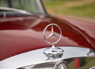 1967 MERCEDES-BENZ (W112) 300SE COUPE