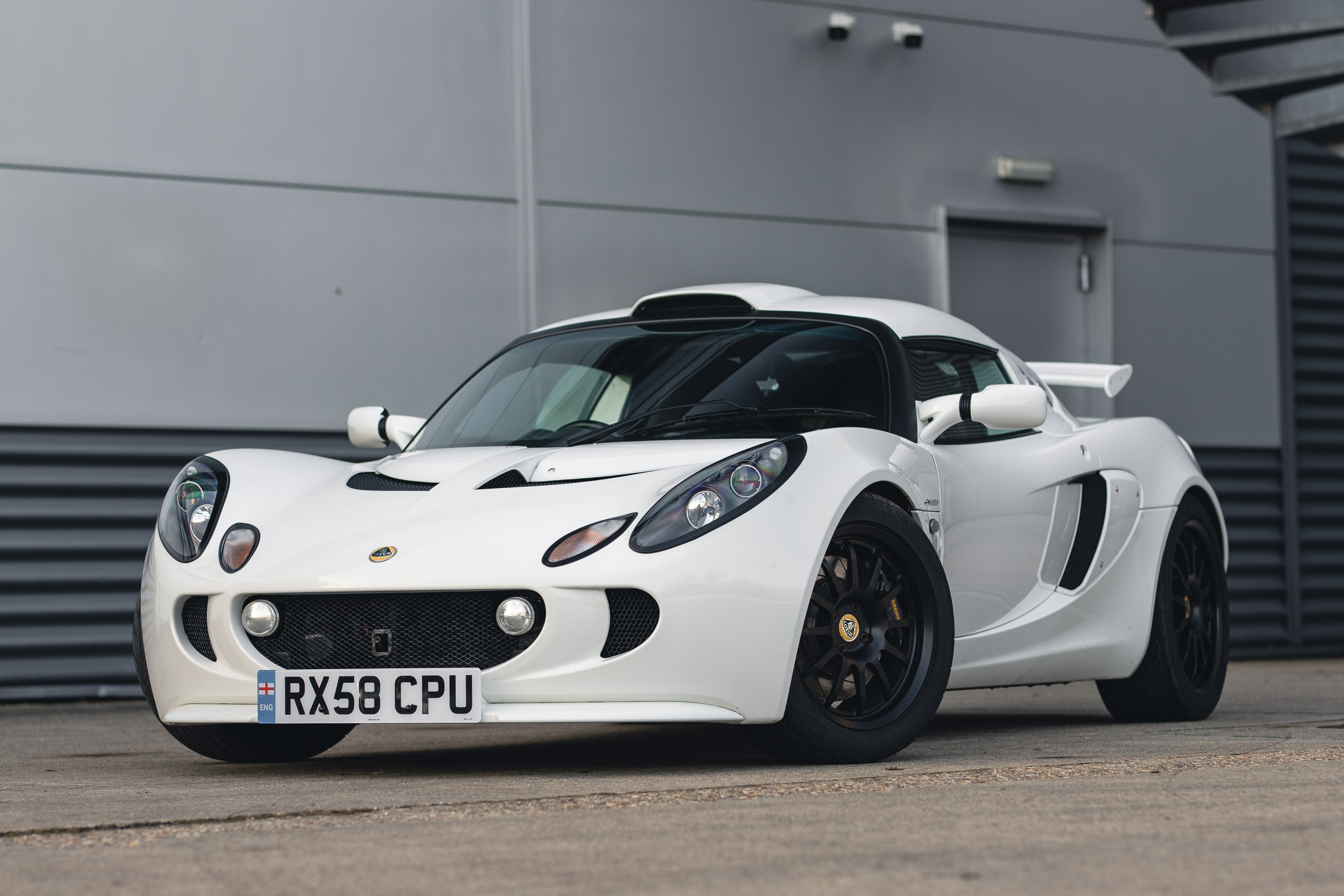 Lotus exige s 260 deals for sale