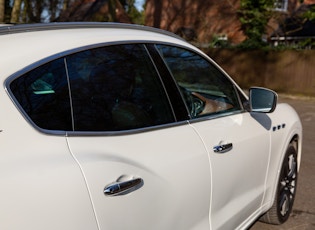 2017 MASERATI LEVANTE