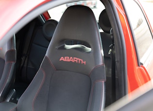 2010 ABARTH 695 TRIBUTO FERRARI