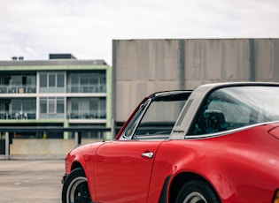 1975 PORSCHE 911 2.7 TARGA