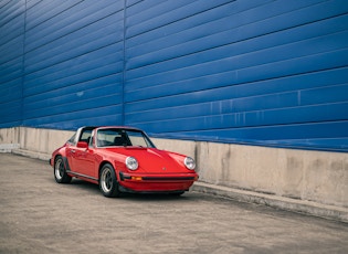 1975 PORSCHE 911 2.7 TARGA