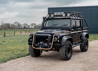 2011 LAND ROVER DEFENDER 110 XS - SPECTRE EVOCATION