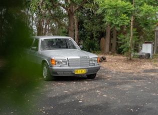 1988 MERCEDES-BENZ (W126) 560 SEL