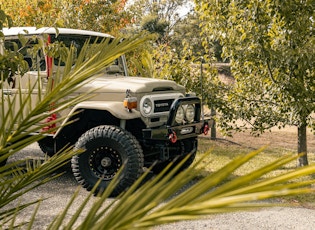 1977 TOYOTA FJ40 LAND CRUISER