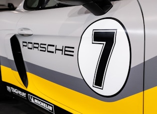 2019 PORSCHE 718 CAYMAN GT4 CLUBSPORT RACE CAR