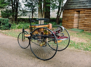 1886 BENZ PATENT-MOTORWAGEN REPLICA