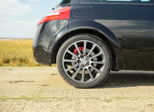 2008 RENAULTSPORT MEGANE 230 F1 TEAM R26