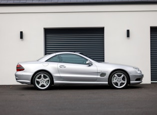 2004 MERCEDES-BENZ (R230) SL55 AMG - 4,494 MILES