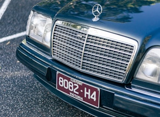 1994 MERCEDES-BENZ (W124) E220 COUPE