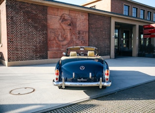 1956 MERCEDES-BENZ (W180) 220 S PONTON CABRIOLET