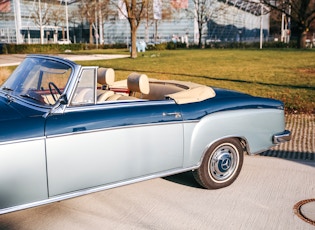 1956 MERCEDES-BENZ (W180) 220 S PONTON CABRIOLET