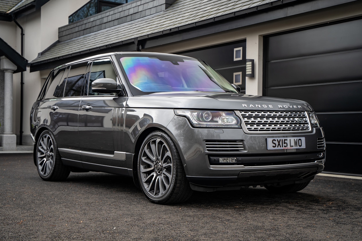 2015 RANGE ROVER 4.4 SDV8 AUTOBIOGRAPHY - 1,813 MILES - VAT Q