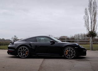 2022 PORSCHE 911 (992) TURBO S - 524 MILES