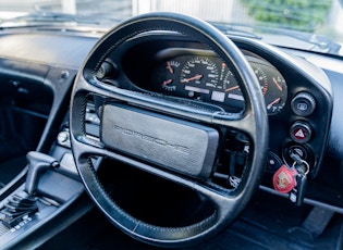 1990 PORSCHE 928 S4