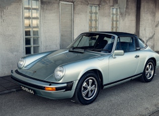 1975 PORSCHE 911 2.7 TARGA