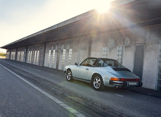 1975 PORSCHE 911 2.7 TARGA