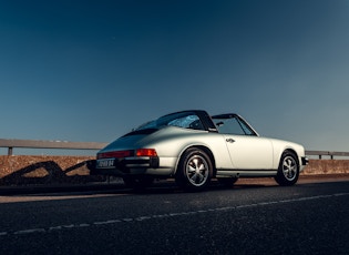 1975 PORSCHE 911 2.7 TARGA