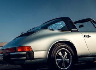 1975 PORSCHE 911 2.7 TARGA