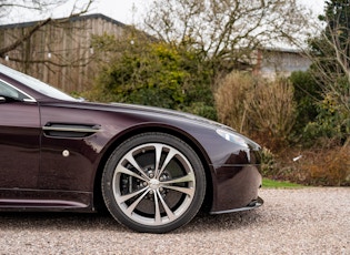 2012 ASTON MARTIN V12 VANTAGE - MANUAL