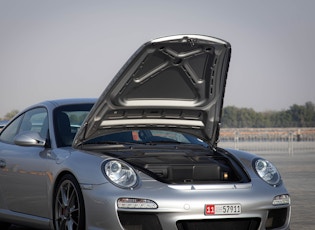 2010 PORSCHE 911 (997.2) GT3