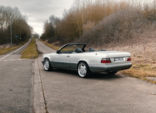 1995 MERCEDES-BENZ (W124) E220 CABRIOLET