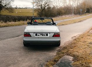 1995 MERCEDES-BENZ (W124) E220 CABRIOLET