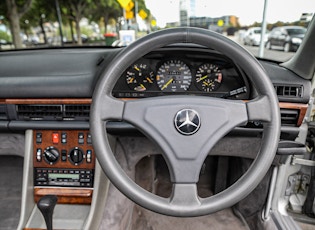 1985 MERCEDES-BENZ (C126) 500 SEC CONVERTIBLE