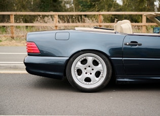 1998 MERCEDES-BENZ (R129) SL60 AMG