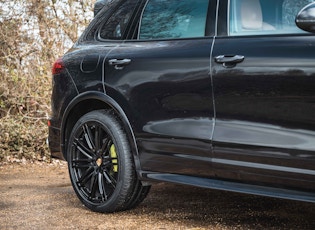 2015 PORSCHE CAYENNE S E-HYBRID